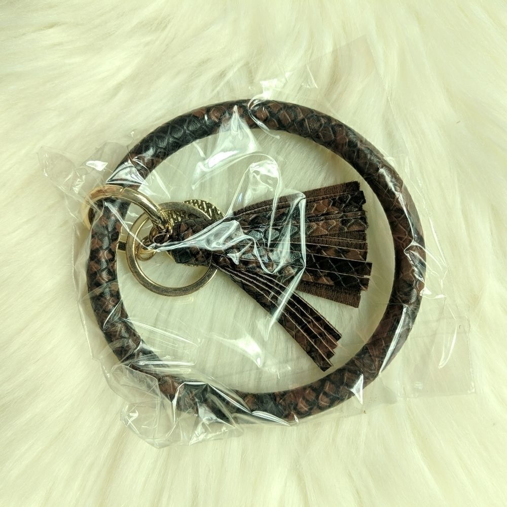 Wristlet bangle keychain bracelet tassel keyring